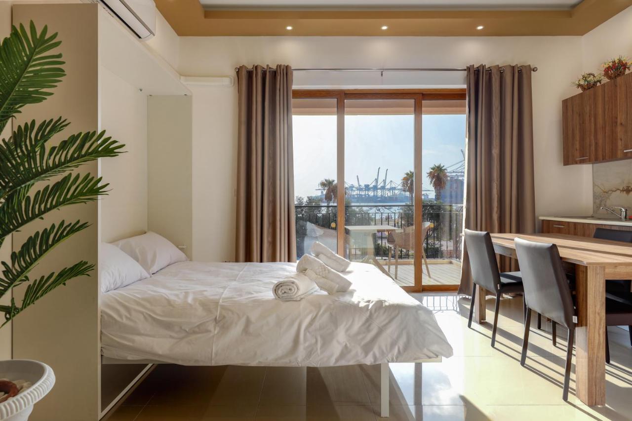 Gem Beachfront With Amazing Bay And Sea Views شقة Birżebbuġa
