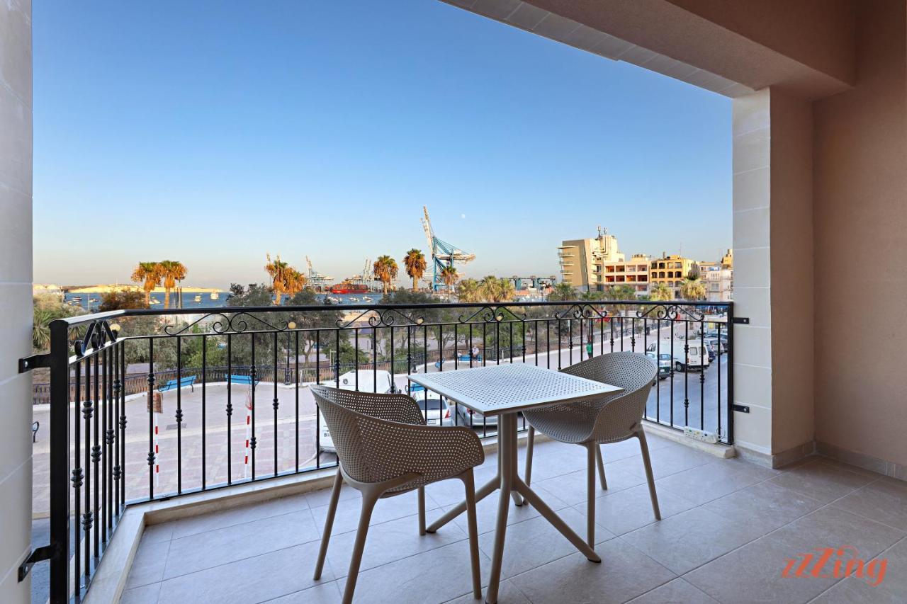 Gem Beachfront With Amazing Bay And Sea Views شقة Birżebbuġa